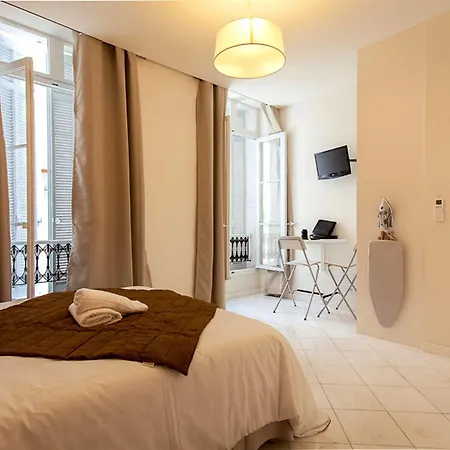 Stephanie Apartament *